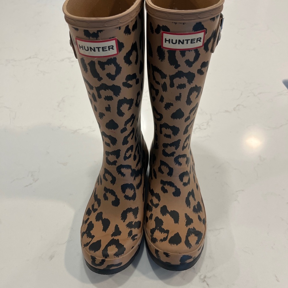 Hunter Tan and Black Leopard Pattern Boots